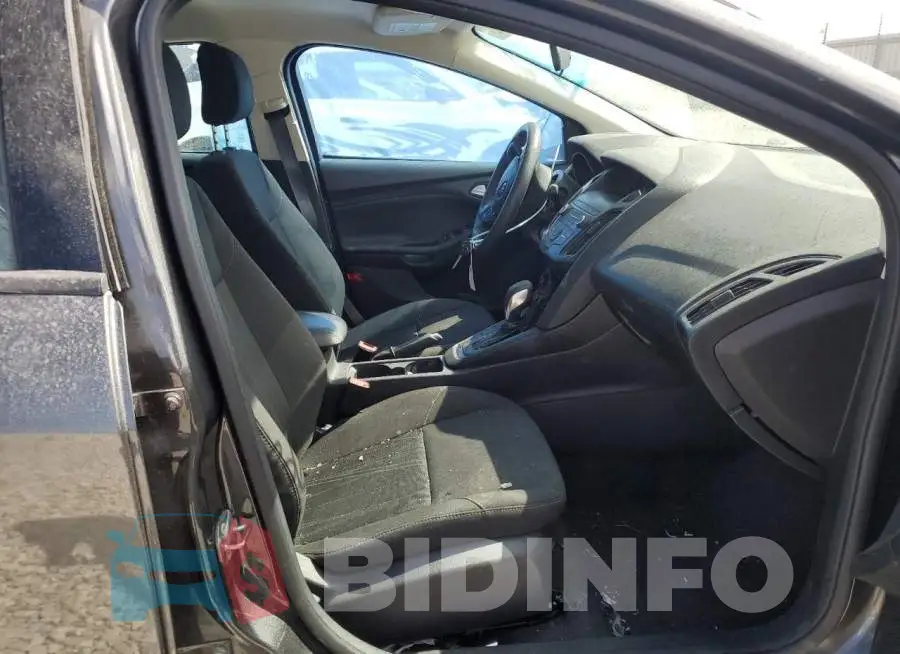 1FADP3FE4JL270159 Photo# 5