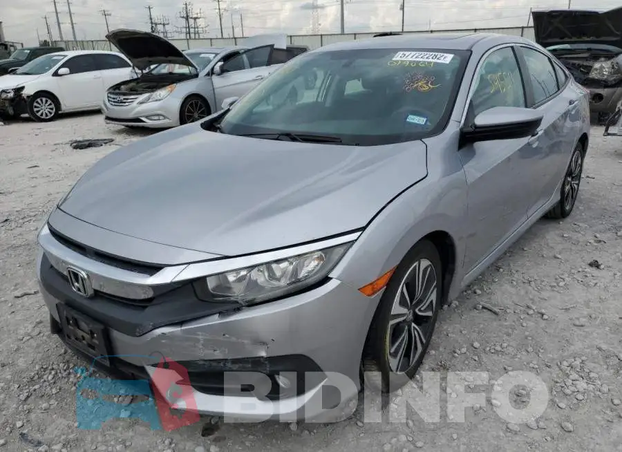 19XFC1F34HE019064 Photo# 2