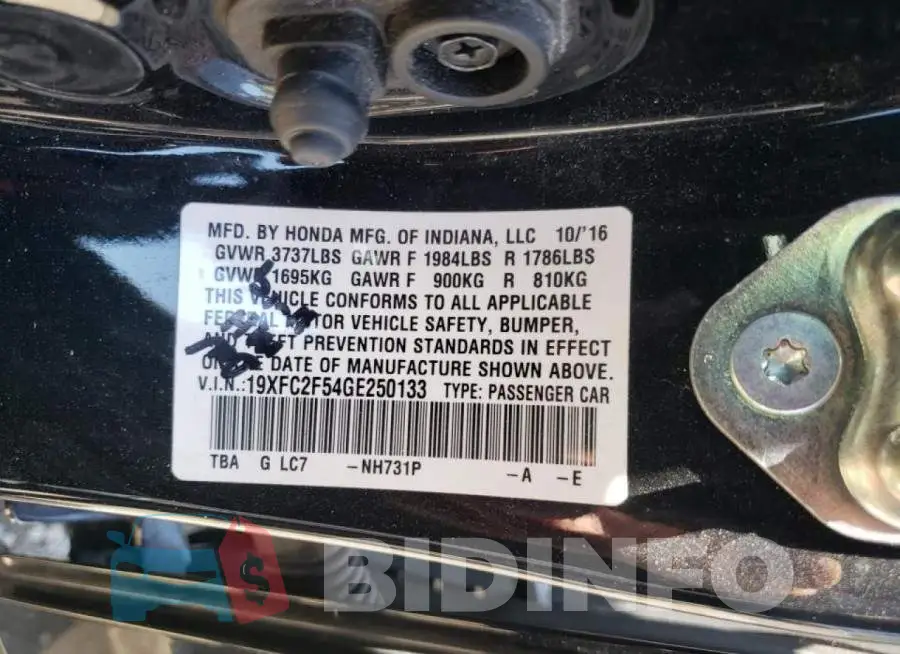 19XFC2F54GE250133 Photo# 10