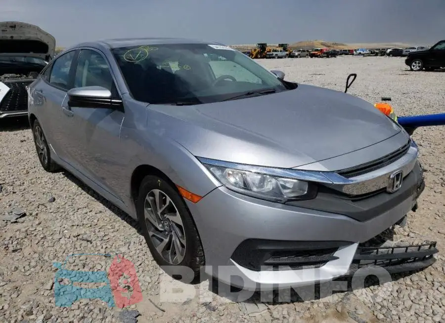 19XFC2F73HE213741 Photo# 1
