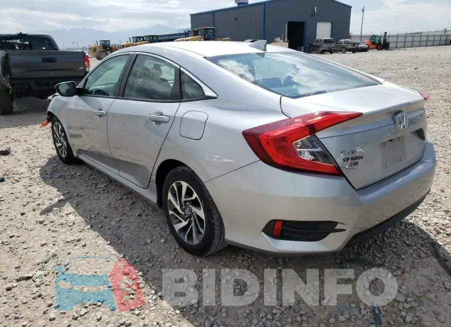 19XFC2F73HE213741 Photo# 3