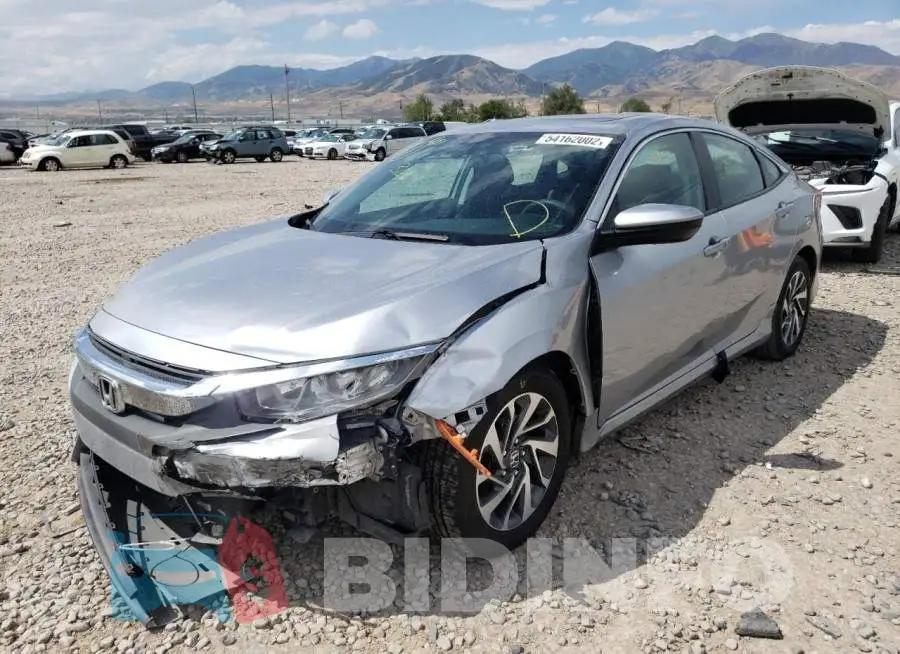19XFC2F73HE213741 Photo# 2