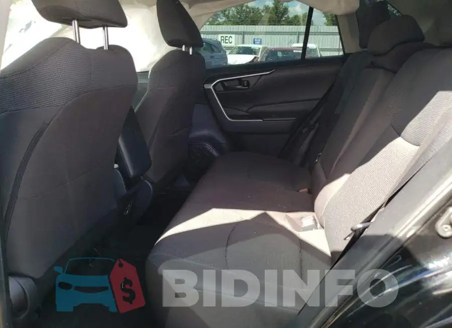 2T3G1RFV8LW113052 Photo# 6