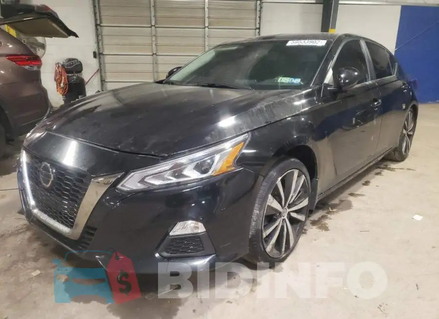 1N4BL4CV8KC190443 Photo# 2
