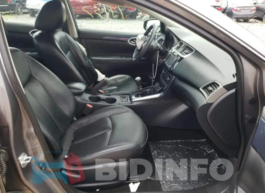 3N1CB7APXHY237997 Photo# 5