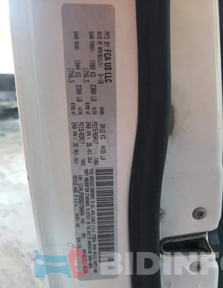 1C4NJPBB9GD790024 Photo# 10