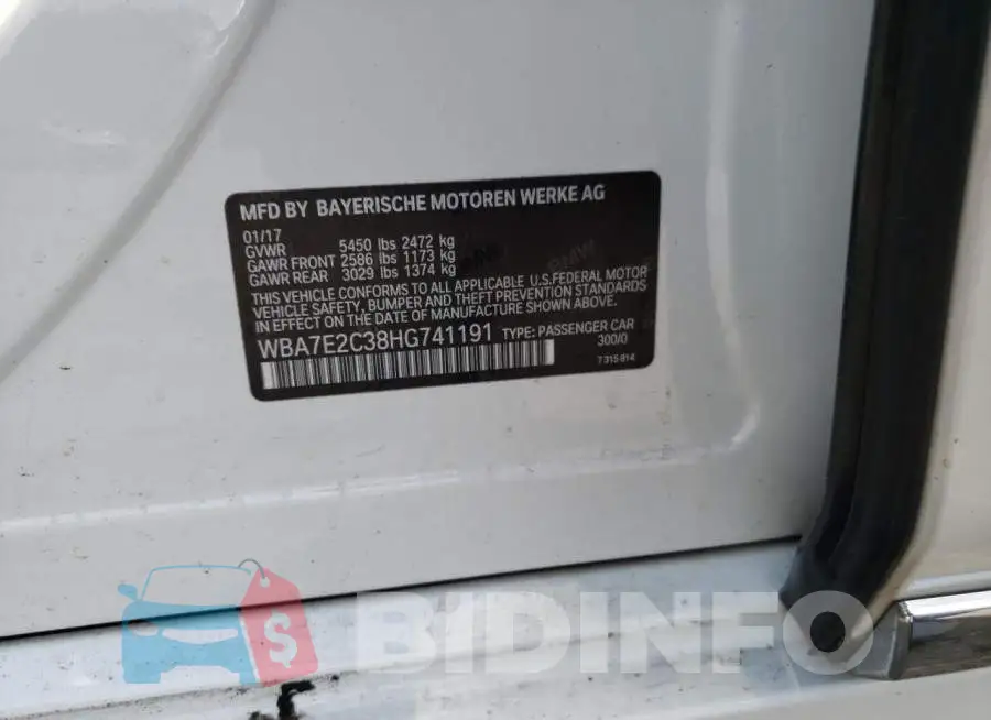 WBA7E2C38HG741191 Photo# 10