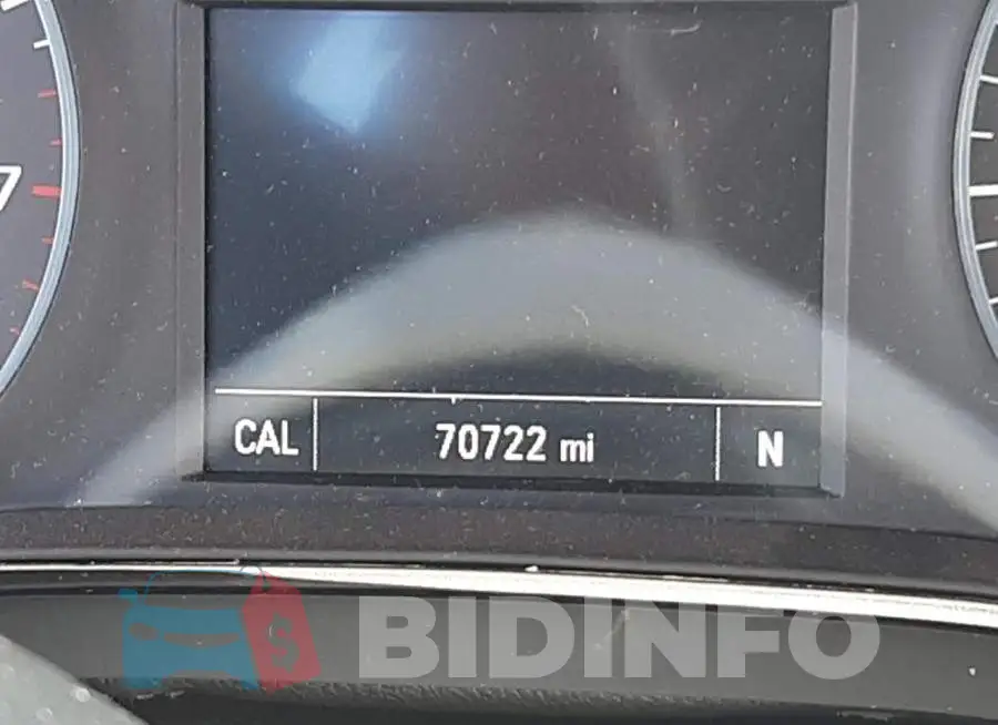 3G1BC5SM5HS557917 Photo# 8