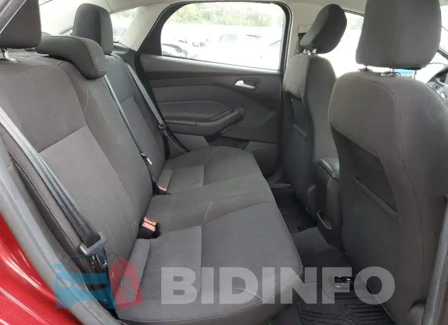 1FADP3F27GL377687 Photo# 6