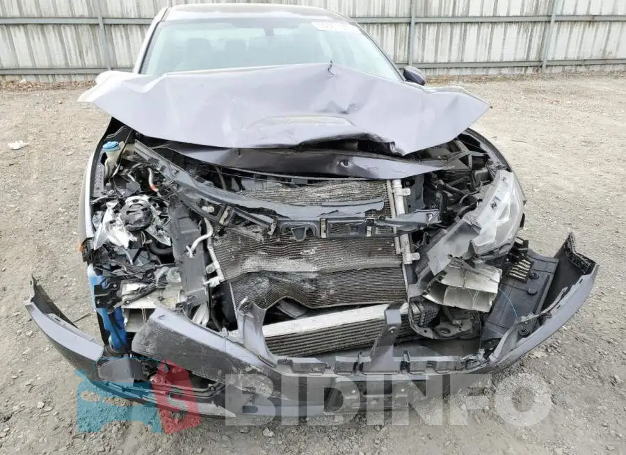19XFC1F73HE210378 Photo# 9