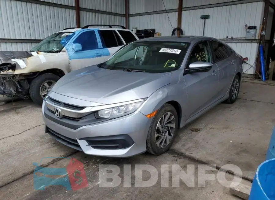 19XFC2F71HE026370 Photo# 2