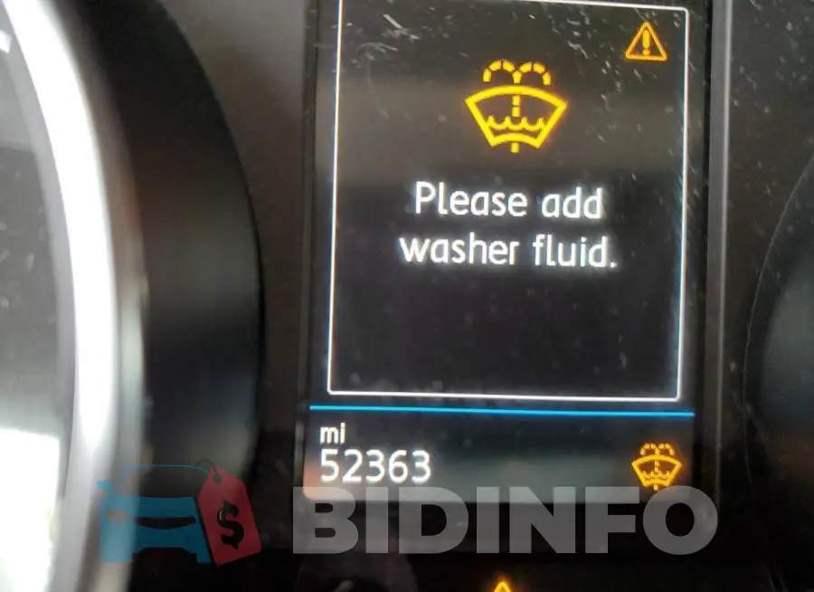 3VV3B7AX2JM092014 Photo# 8