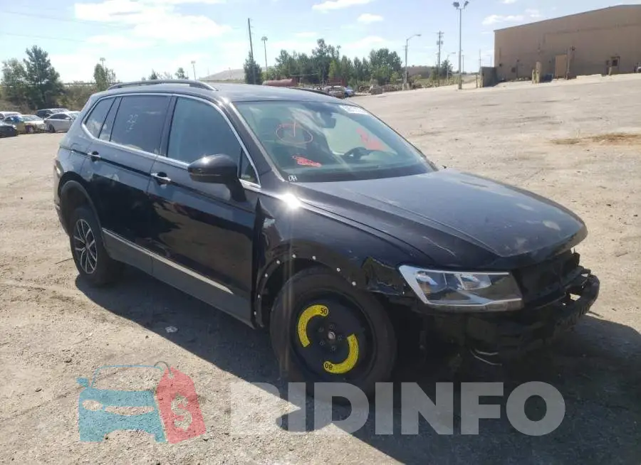 3VV3B7AX4LM079672 Photo# 1