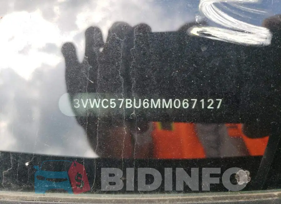 3VWC57BU6MM067127 Photo# 7