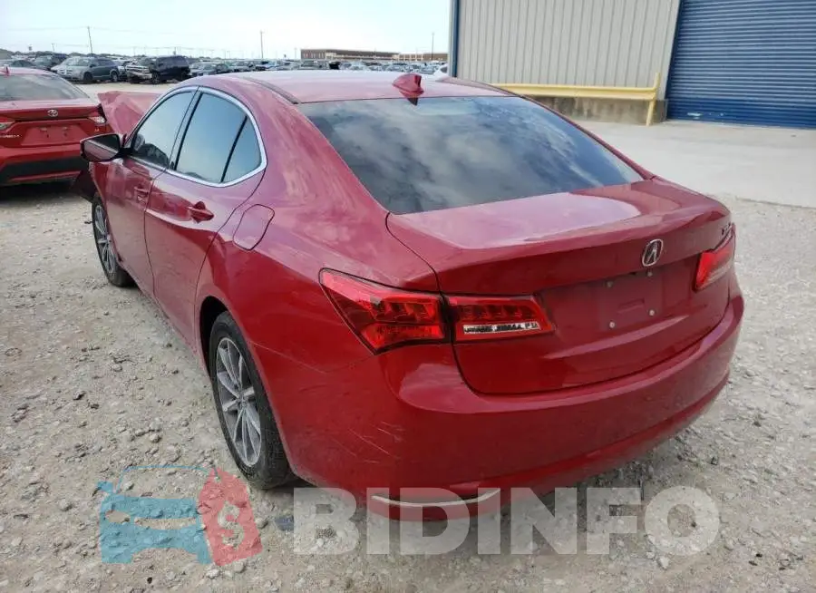19UUB1F34JA005265 Photo# 3