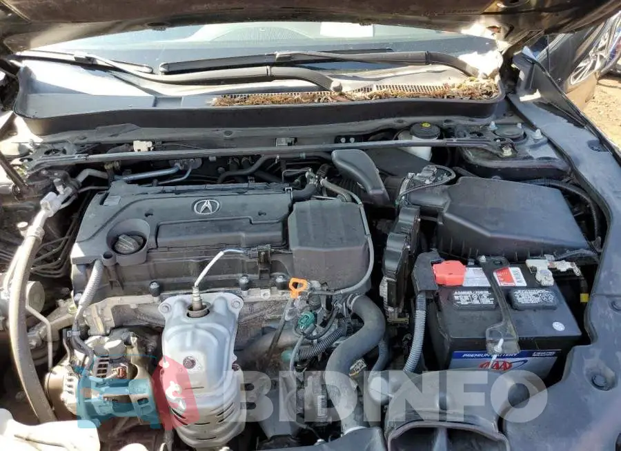 19UUB1F38HA009734 Photo# 7