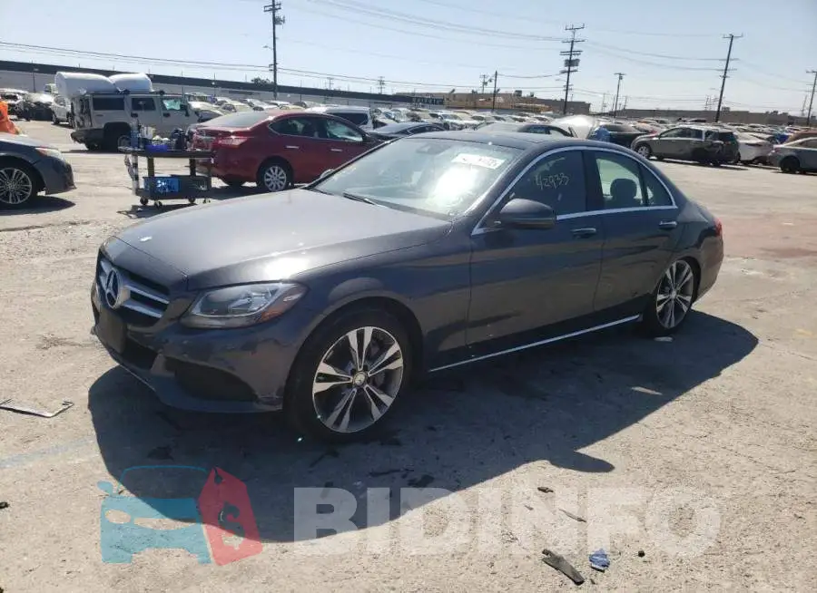 55SWF4HB5GU158317 Photo# 2