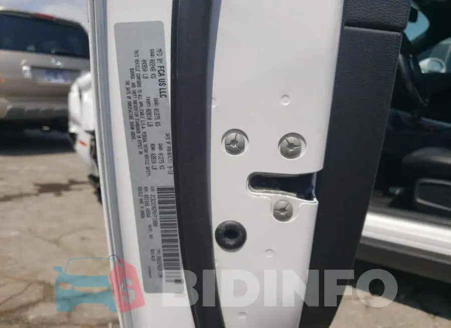 2C3CDZAG7KH715880 Photo# 10