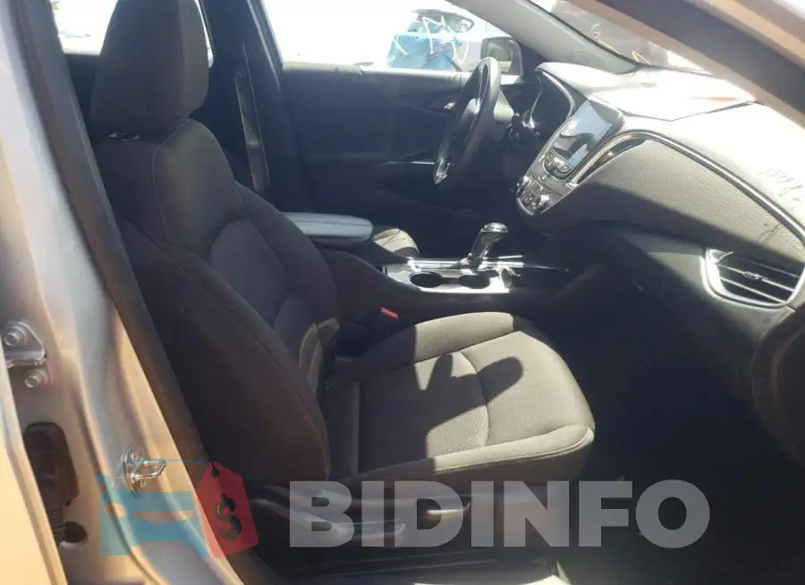 1G1ZD5ST1KF161837 Photo# 5