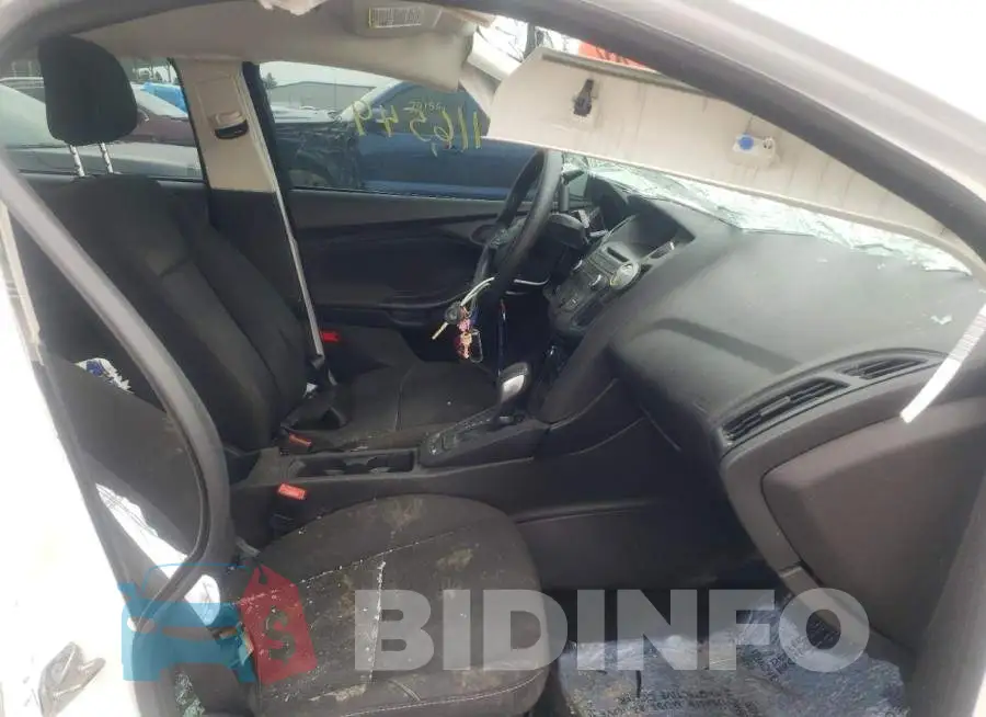 1FADP3E29GL277513 Photo# 5