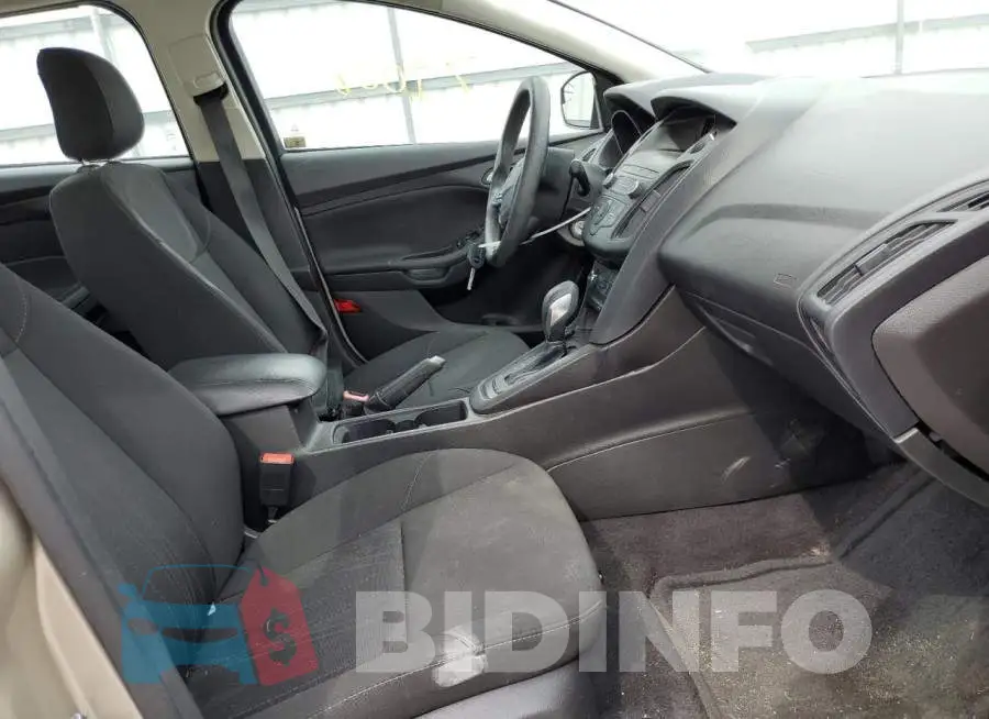 1FADP3F29JL201540 Photo# 5