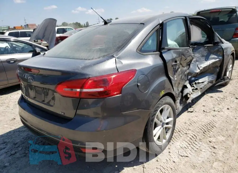 1FADP3F2XJL203085 Photo# 4