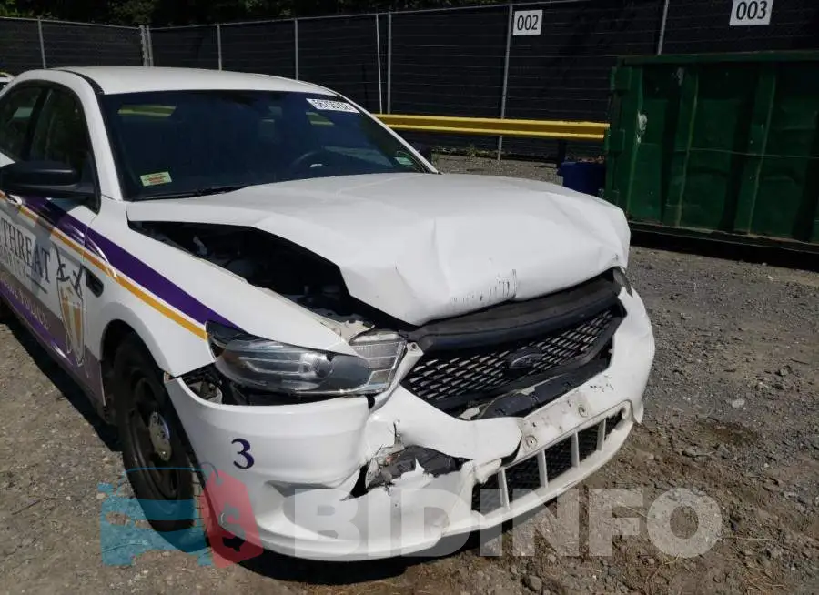 1FAHP2MK4GG110269 Photo# 9