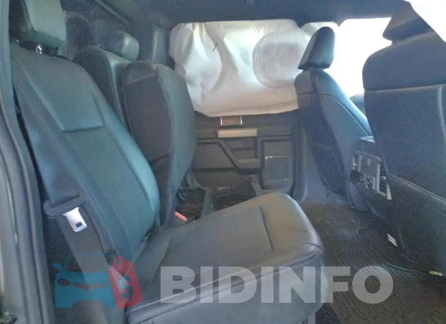 1FT8W2BTXNED33918 Photo# 6