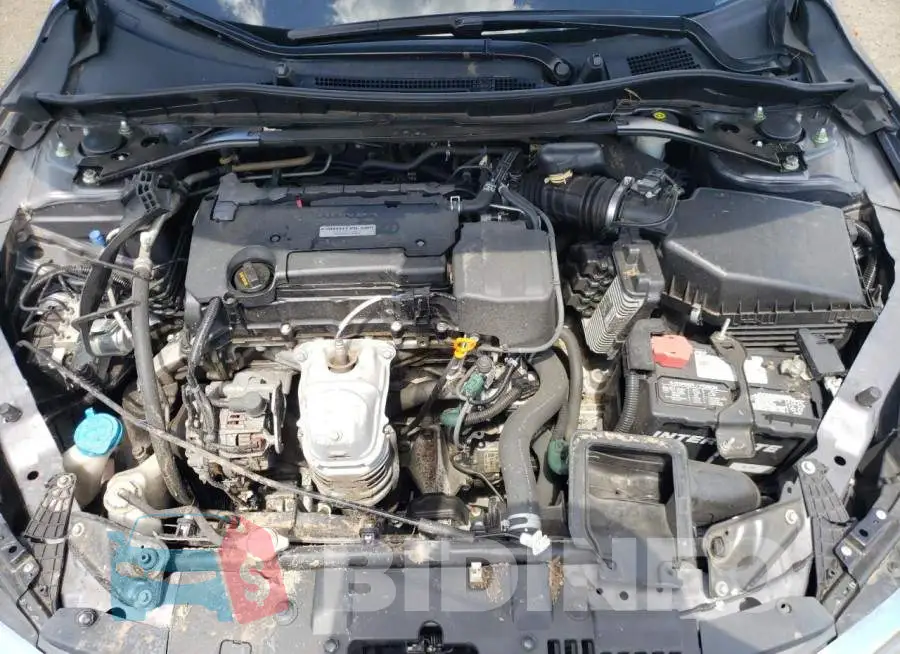 1HGCR2F50GA233545 Photo# 7