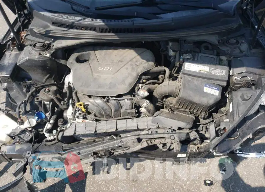 KMHTC6AD1GU272581 Photo# 7