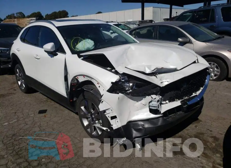 3MVDMBDL0MM314528 Photo# 1