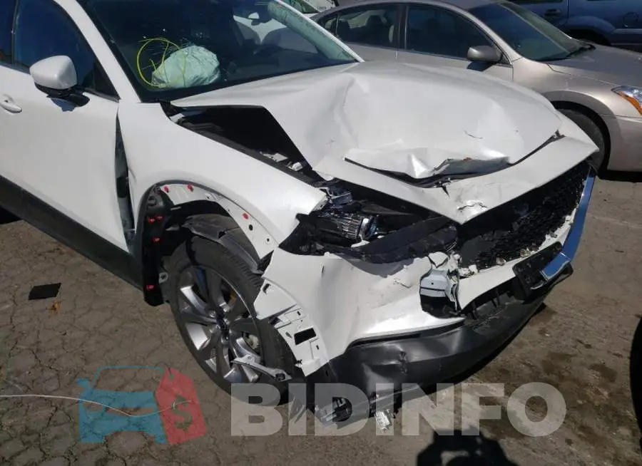 3MVDMBDL0MM314528 Photo# 9