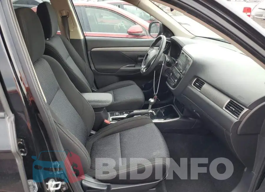 JA4AD3A31JZ049038 Photo# 5