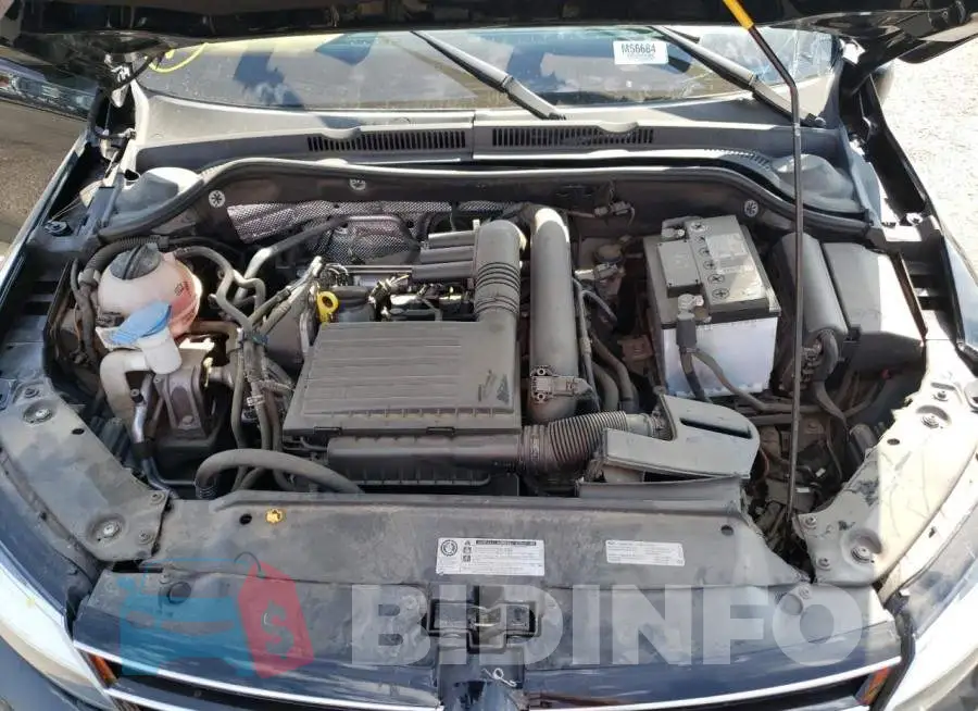 3VW2B7AJ2HM410968 Photo# 7