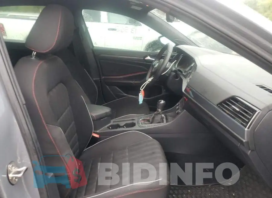 3VW5T7BU1MM060746 Photo# 5