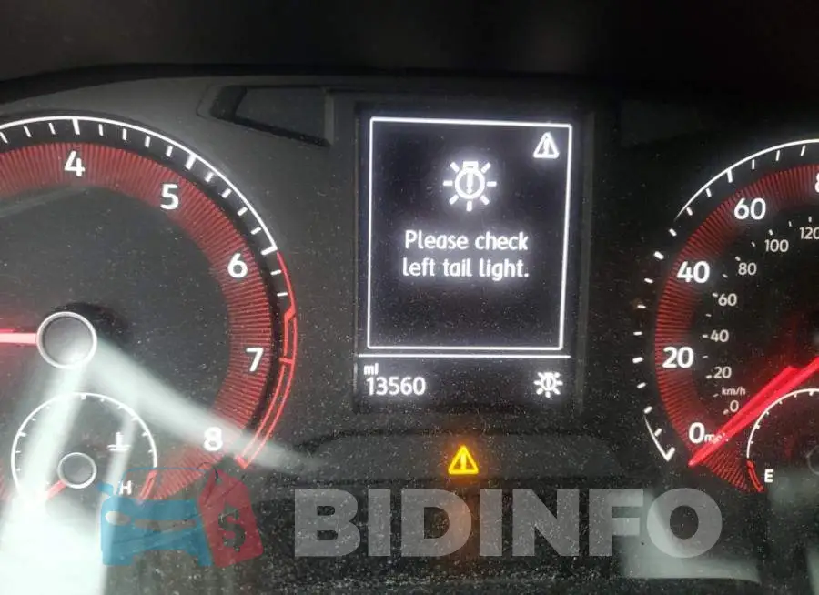 3VW5T7BU1MM060746 Photo# 8