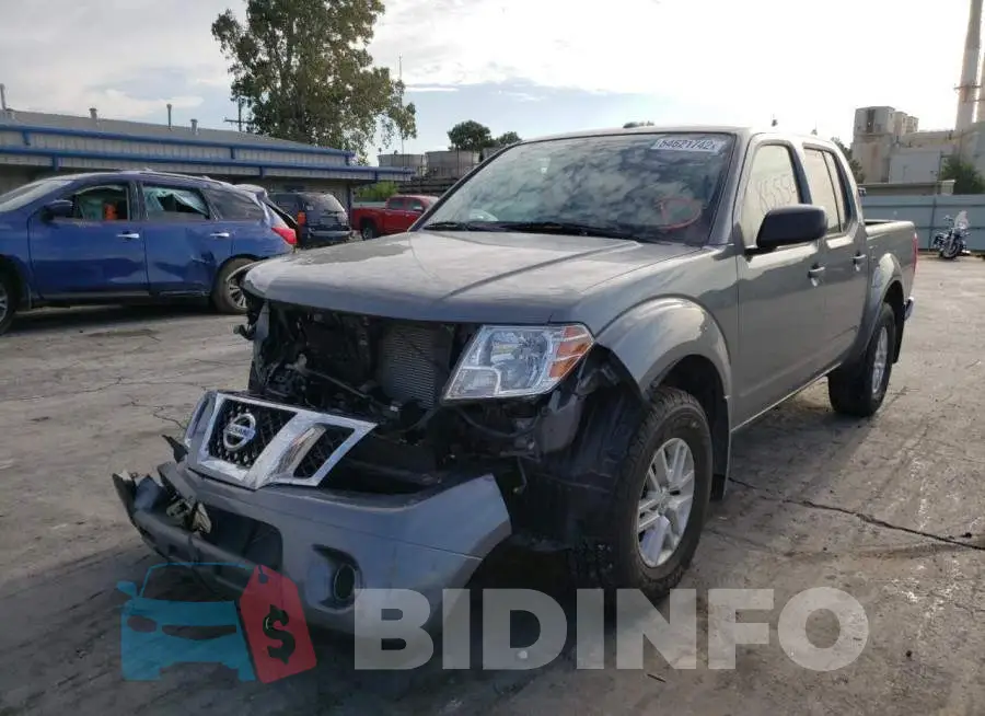 1N6AD0EV2JN743774 Photo# 2