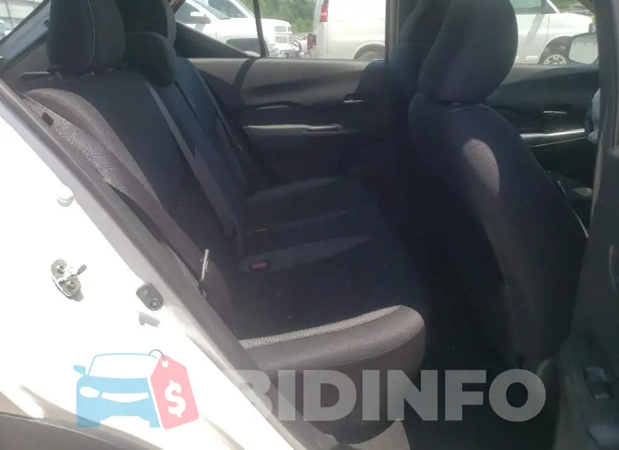 3N1CP5CU9JL529667 Photo# 6