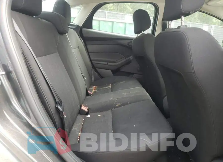 1FADP3E20JL234718 Photo# 6