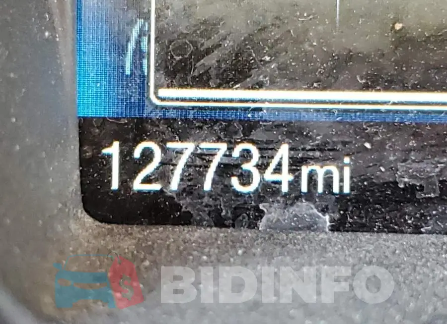 1FADP3H27JL240897 Photo# 8