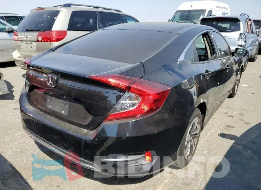 19XFC2F68KE207724 Photo# 4