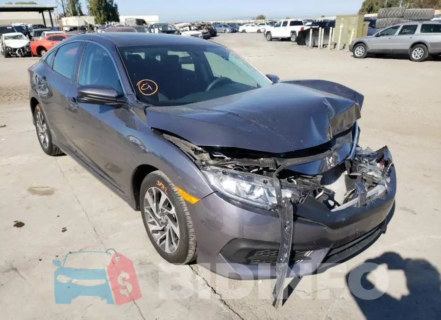 19XFC2F73HE216476 Photo# 1