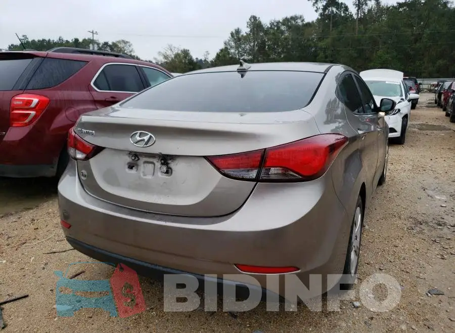 5NPDH4AE0GH774032 Photo# 4