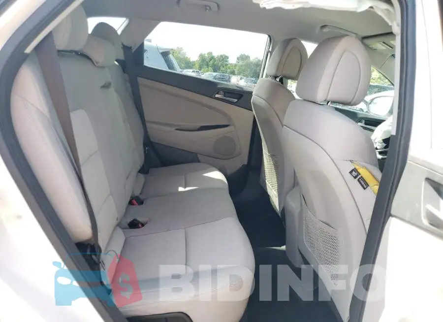 KM8J3CA42JU651070 Photo# 6