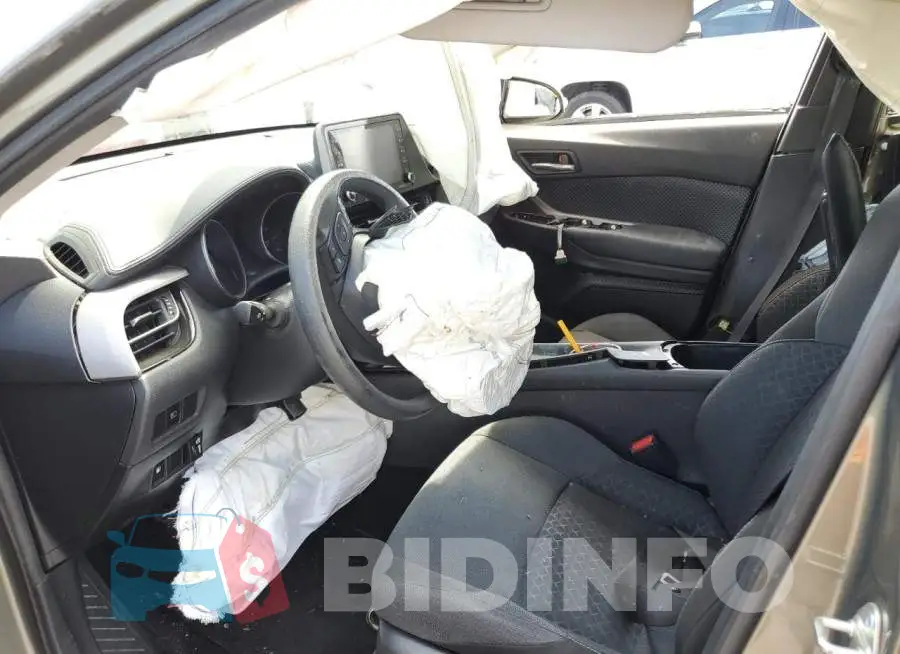JTNKHMBX9M1094832 Photo# 5