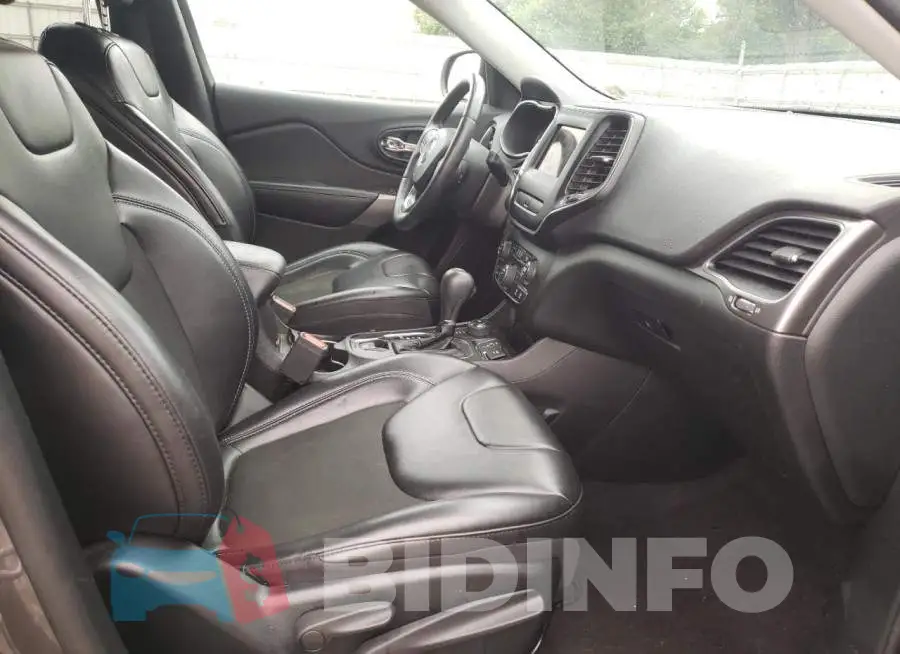 1C4PJMLB4KD181860 Photo# 5