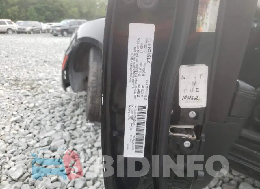2C3CDXHG3GH154188 Photo# 10