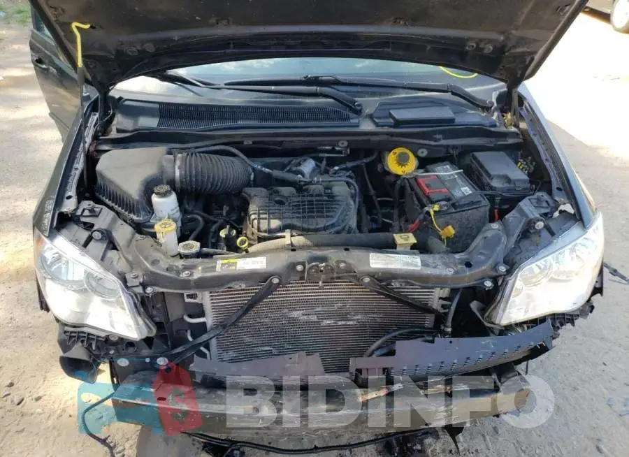 2C4RDGCG6GR201821 Photo# 7