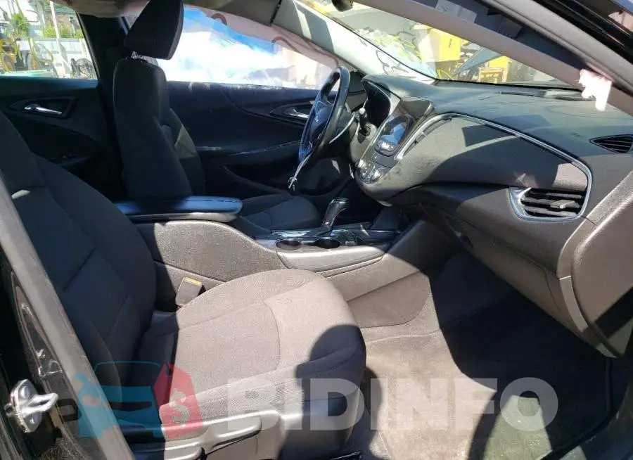 1G1ZD5ST5JF238563 Photo# 5