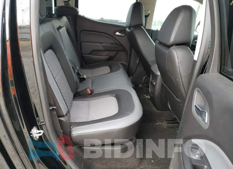 1GCGTDE32G1303334 Photo# 6